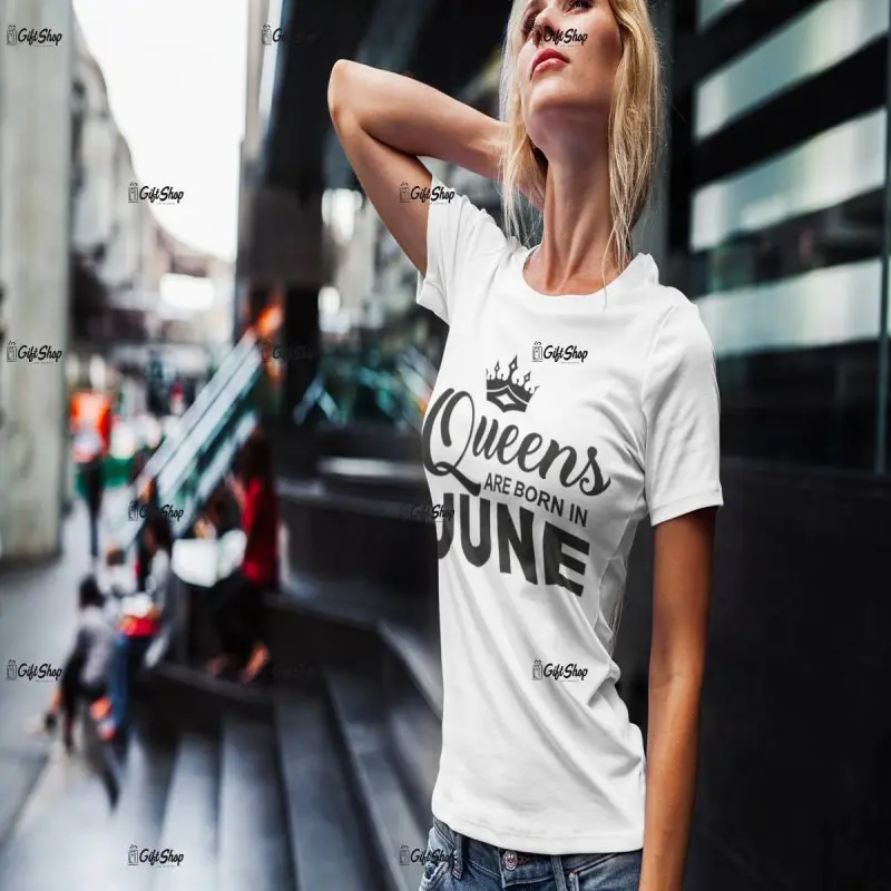 Queen are born in, se alege luna care va aparea in grafica, tricou cu mesaj