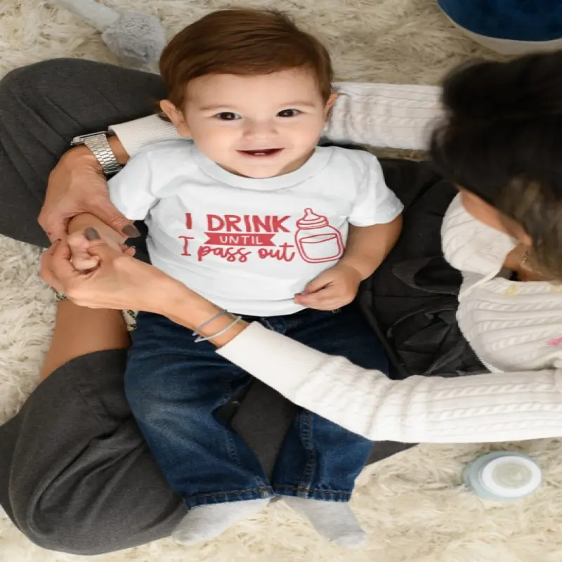 I drink until i pass out, tricou cu mesajv
