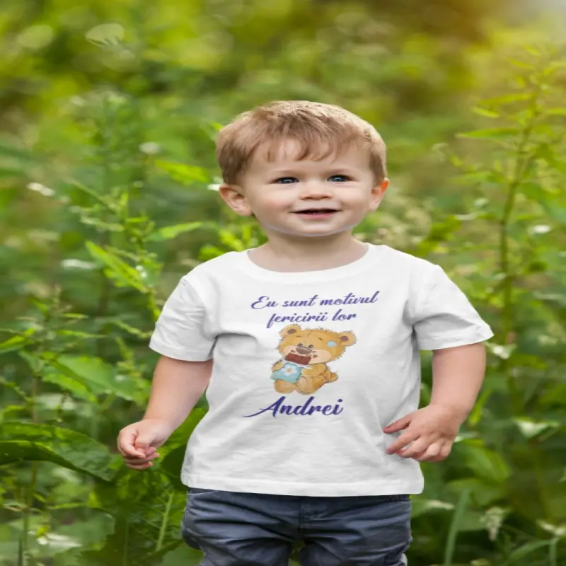 Eu sunt motivul fericirii lor, ( se adauga numele pentru grafica ), tricou cu mesaj