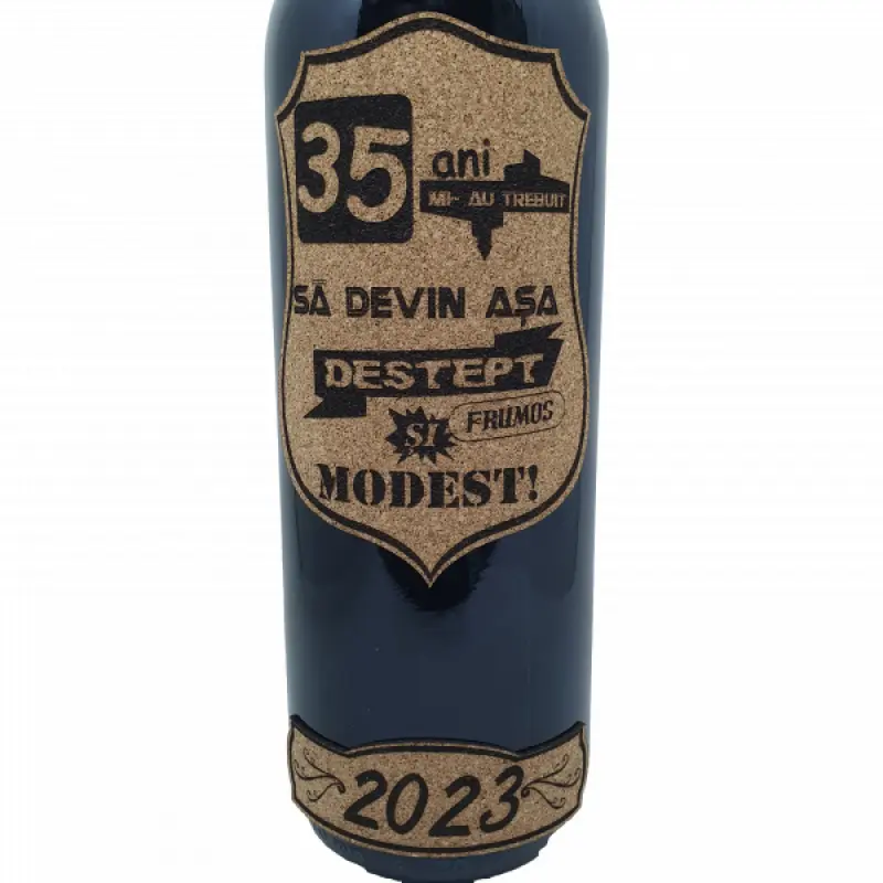 35 de ani mi-au trebuit sa devin asa destept, editie limitata, vin rosu cabernet sauvignon, demisec, 750ml, 13.5% alcoolv