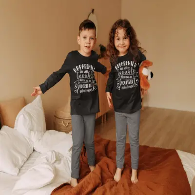 Apparently we are trouble, tricou cu mesaj copil, tgs0279
