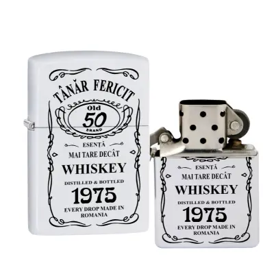 Tanar fericit 50, bricheta metalica gravata laser cu mesaj