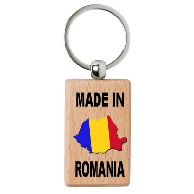 Made in romania, breloc din lemn, model 026