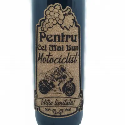 Pentru cel mai bun motociclist sport, eticheta pluta cu mesaj