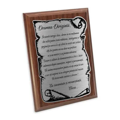 Doamna diriginta, placheta lemn personalizata prin gravura